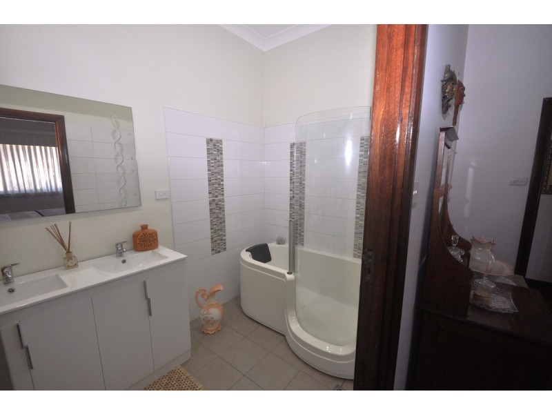 42 Graphite Road, Manjimup WA 6258