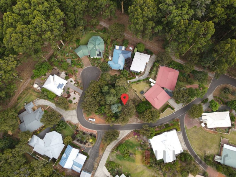 6 Wattlebird Grove, Pemberton WA 6260