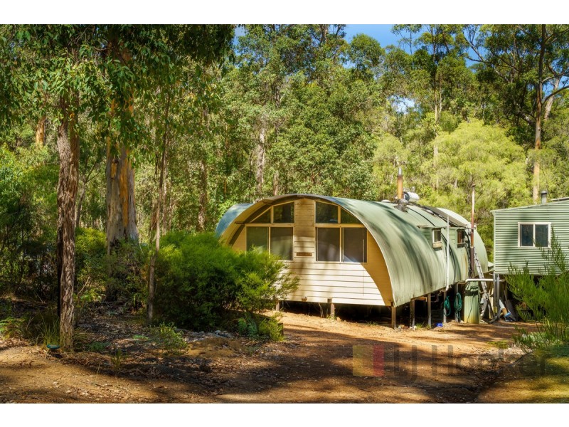 10 Titree Glen, Quinninup WA 6258