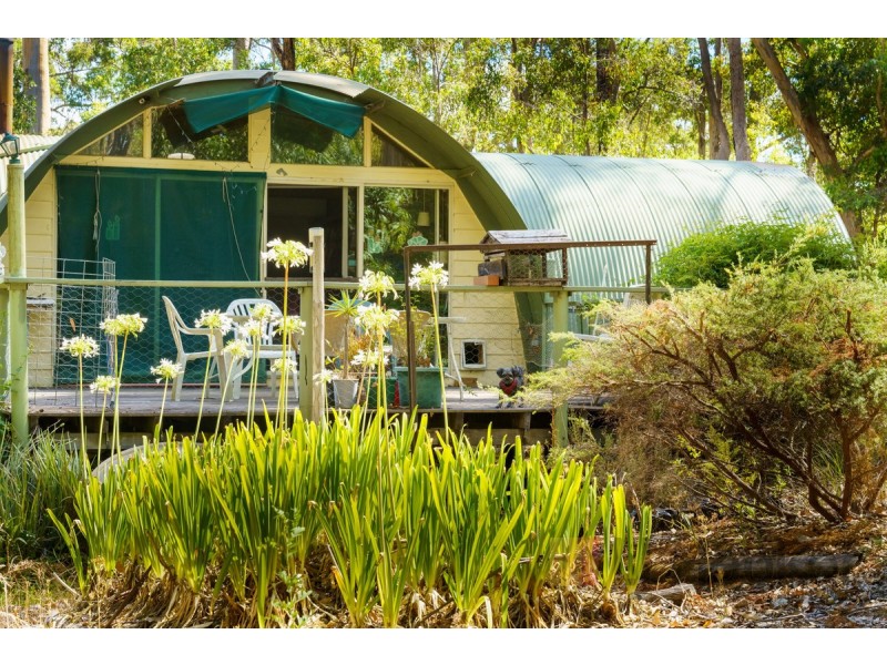 10 Titree Glen, Quinninup WA 6258