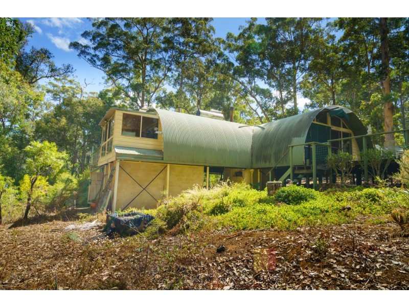 10 Titree Glen, Quinninup WA 6258