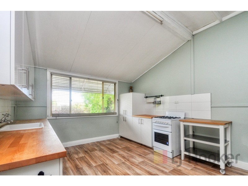 20 Guppy Street, Pemberton WA 6260