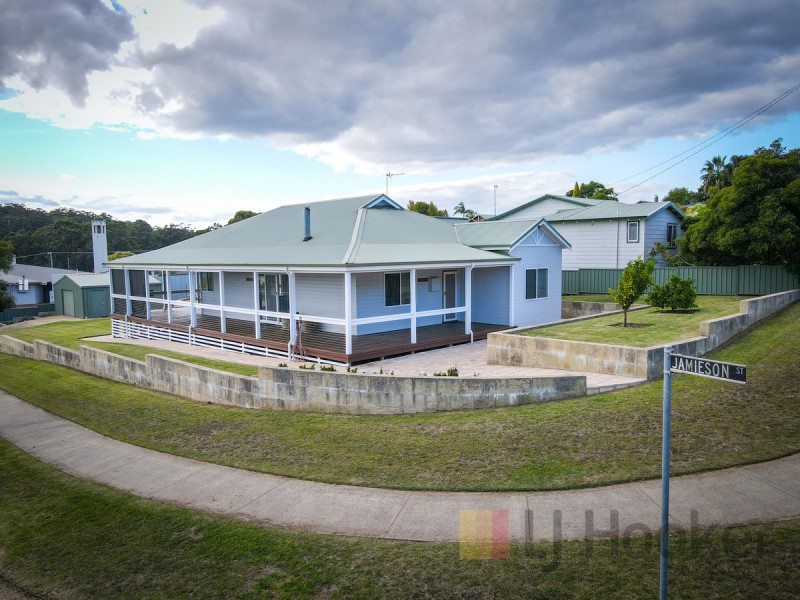 1 Jamieson Street, Pemberton WA 6260