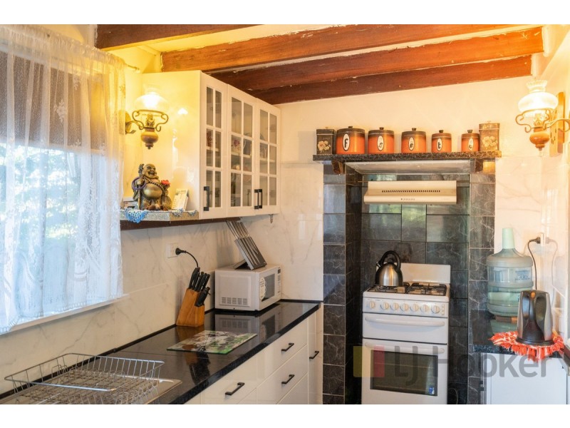 11 Ralston Street, Manjimup WA 6258