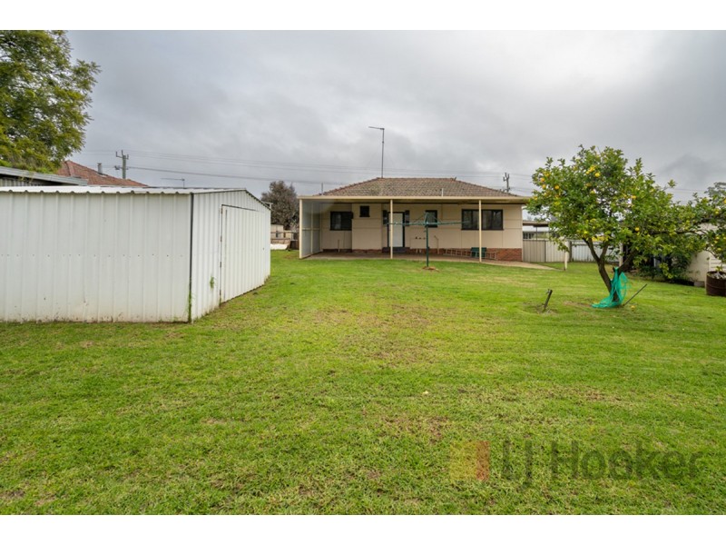 70 Arnott Street, Manjimup WA 6258
