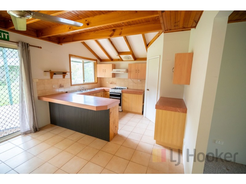 17 Blue Wren Court, Pemberton WA 6260