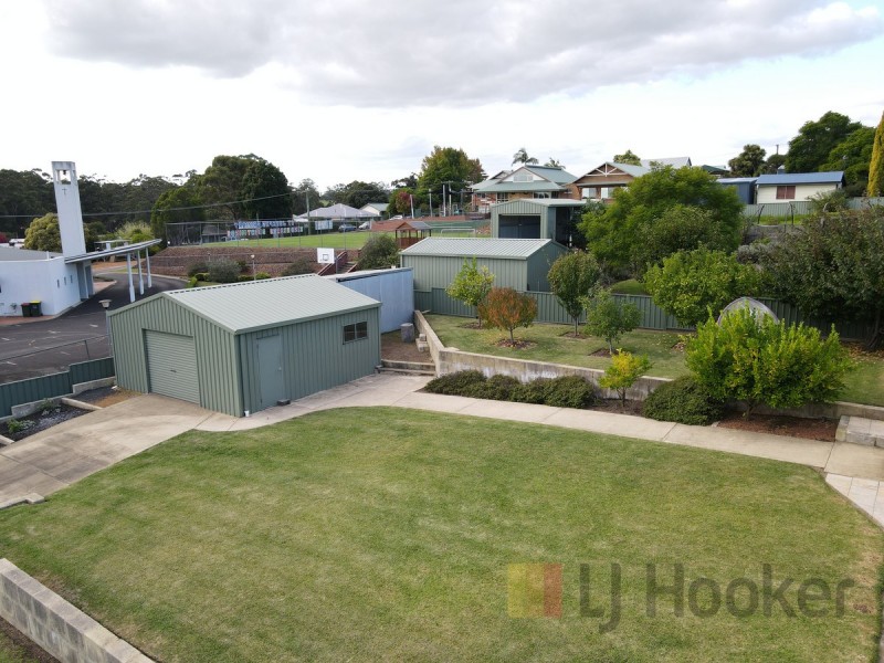 1 Jamieson Street, Pemberton WA 6260