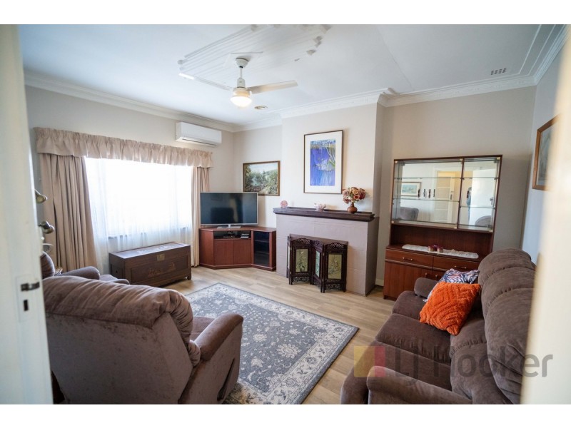 11 Bath Street, Manjimup WA 6258