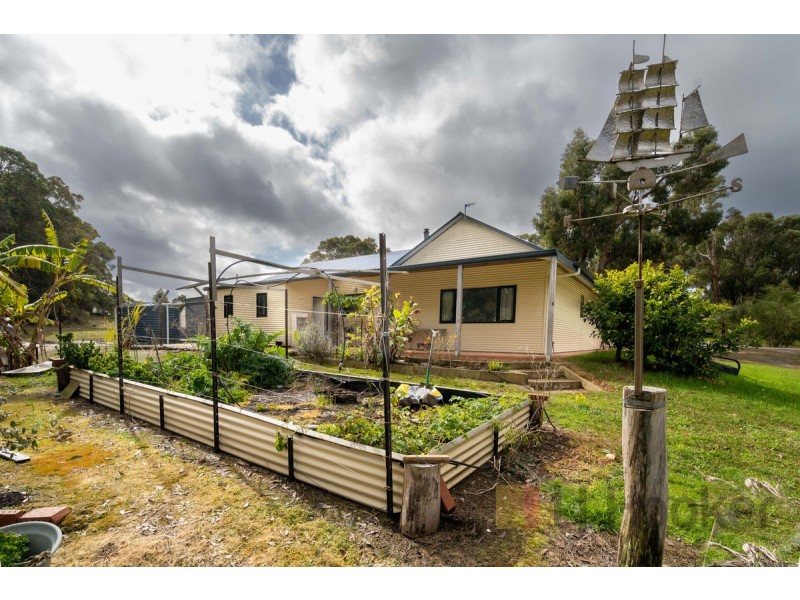 40 Sparsa Close (Crowea), Northcliffe WA 6262