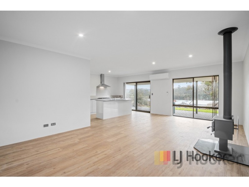 11 Guppy Street, Pemberton WA 6260