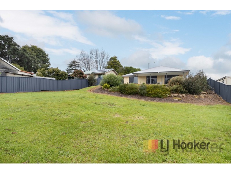 11 Guppy Street, Pemberton WA 6260