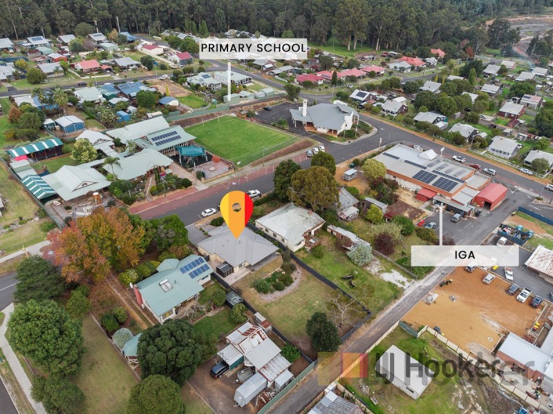 11 Guppy Street, Pemberton WA 6260