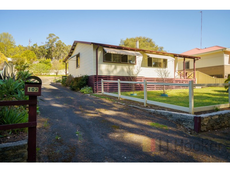 102 Brockman Street, Pemberton WA 6260