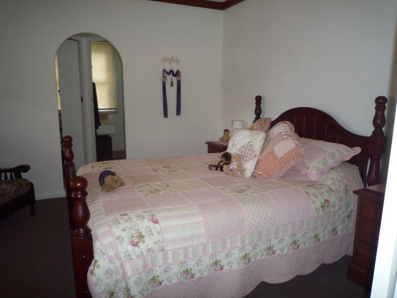 42 Guppy Street, Pemberton WA 6260