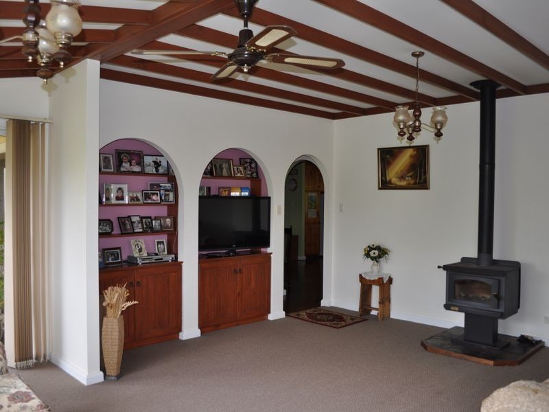 42 Guppy Street, Pemberton WA 6260