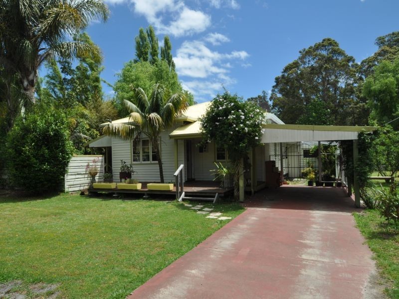 44 North Street, Northcliffe WA 6262