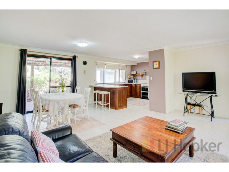 11 Titree Glen, Quinninup WA 6258