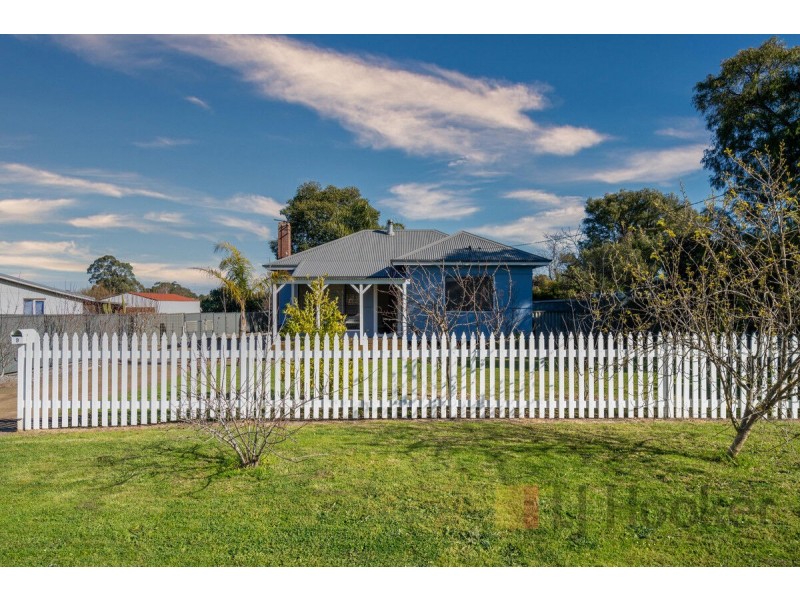 9 Limmer Street, Manjimup WA 6258
