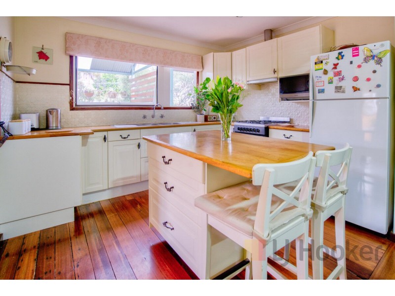 36 Guppy Street, Pemberton WA 6260