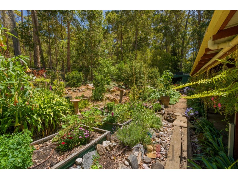 111 Karri Lane, Quinninup WA 6258
