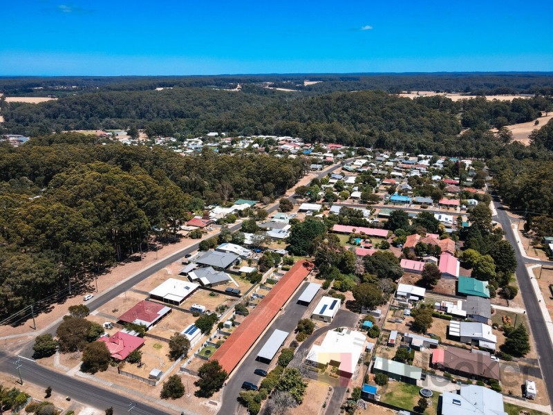 1/19 Kennedy Street, Pemberton WA 6260