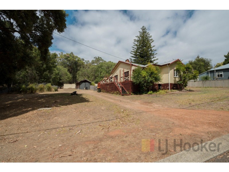20 Forestry Glen, Pemberton WA 6260