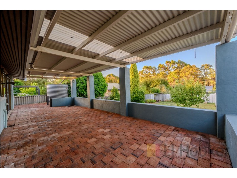 8 Kammann Street, Manjimup WA 6258