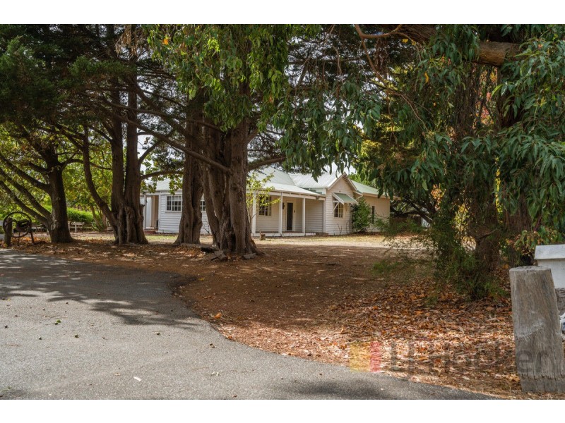 32 Brain Street, Manjimup WA 6258