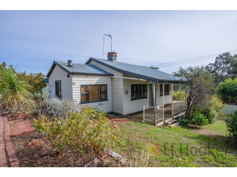 34 Blechynden Street, Bridgetown WA 6255