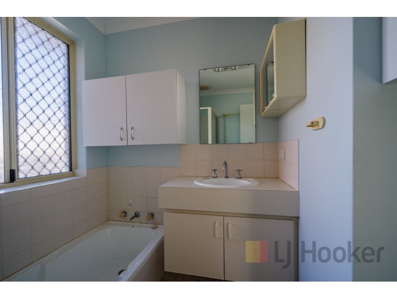 Unit 2/10 Mardo Avenue, Australind WA 6233