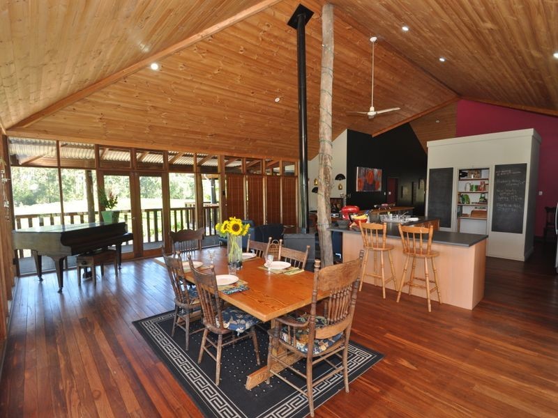 89 Charlie Road (‘Merum Vineyard’), Pemberton WA 6260