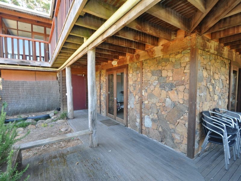 89 Charlie Road (‘Merum Vineyard’), Pemberton WA 6260