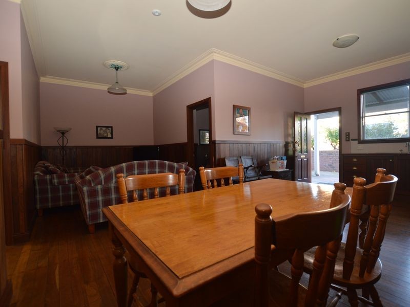 2 Ellis Street, Pemberton WA 6260