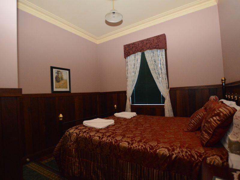 2 Ellis Street, Pemberton WA 6260