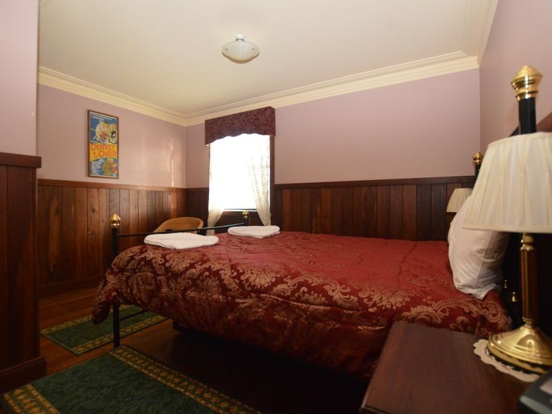 2 Ellis Street, Pemberton WA 6260