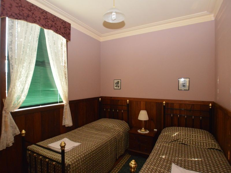 2 Ellis Street, Pemberton WA 6260