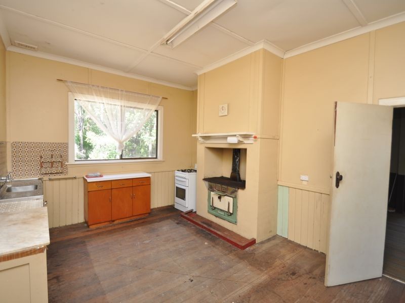 27 Kelly Street, Pemberton WA 6260