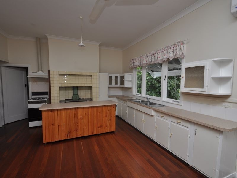 44 Guppy Street, Pemberton WA 6260