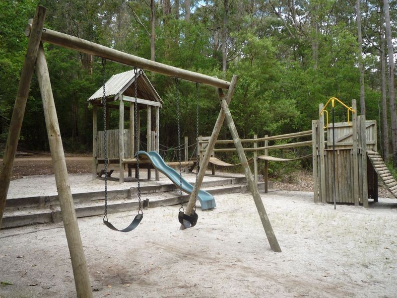 Chalet 8 Warren River Resort, Pemberton WA 6260