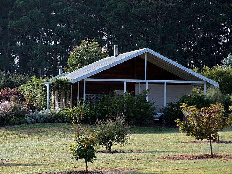 489 Stirling Rd, Pemberton WA 6260