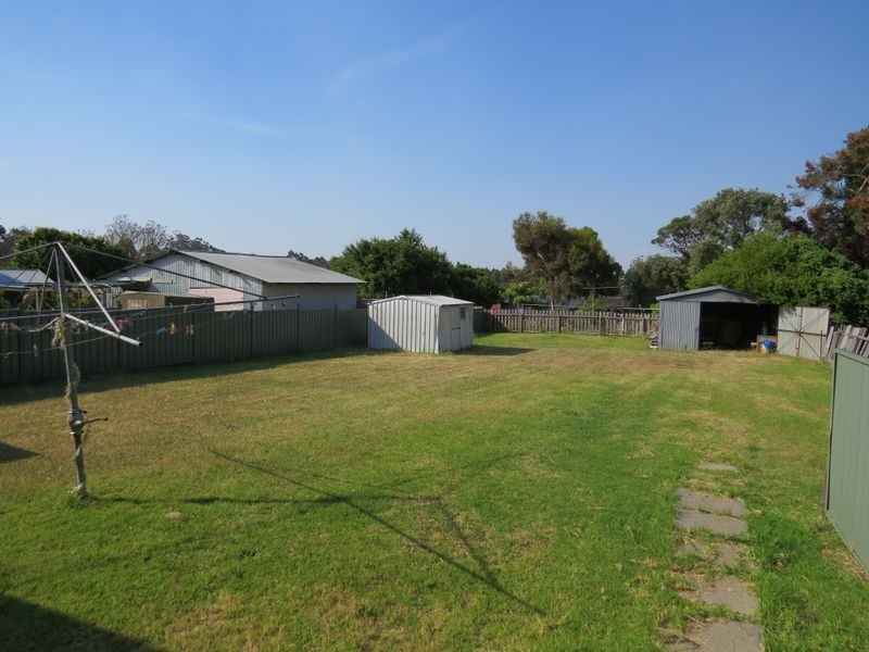 6 Seaton Villa Road, Manjimup WA 6258