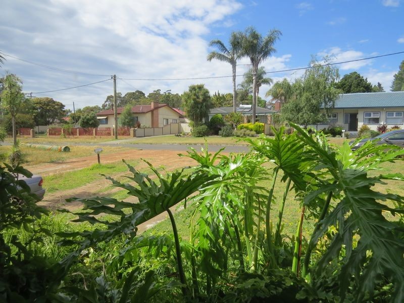 6 Seaton Villa Road, Manjimup WA 6258