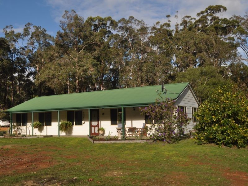 102 Plackett Drive, Pemberton WA 6260