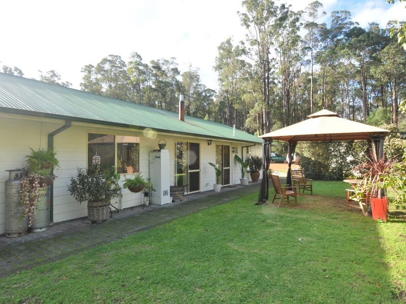 102 Plackett Drive, Pemberton WA 6260
