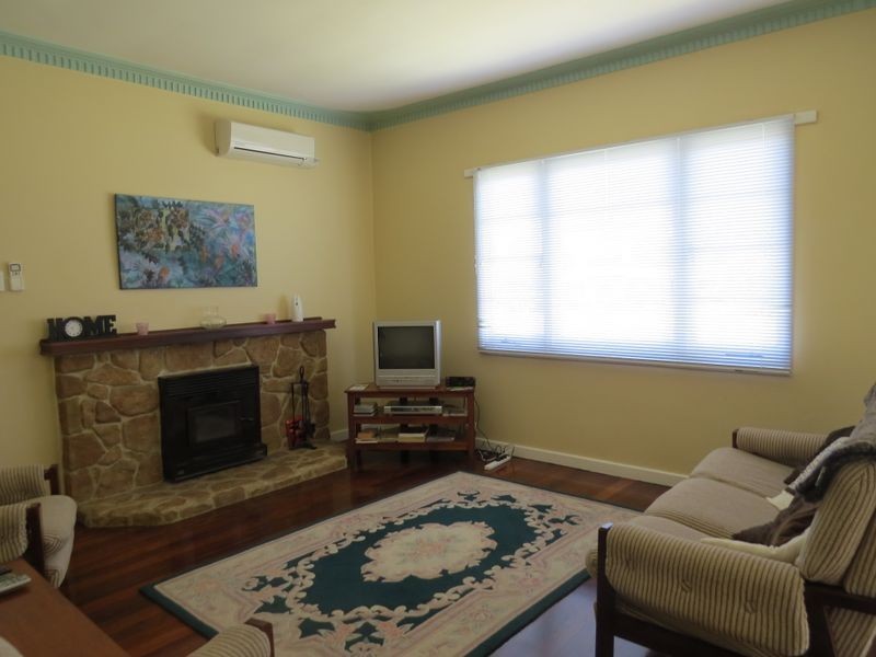 75 Arnott Street, Manjimup WA 6258