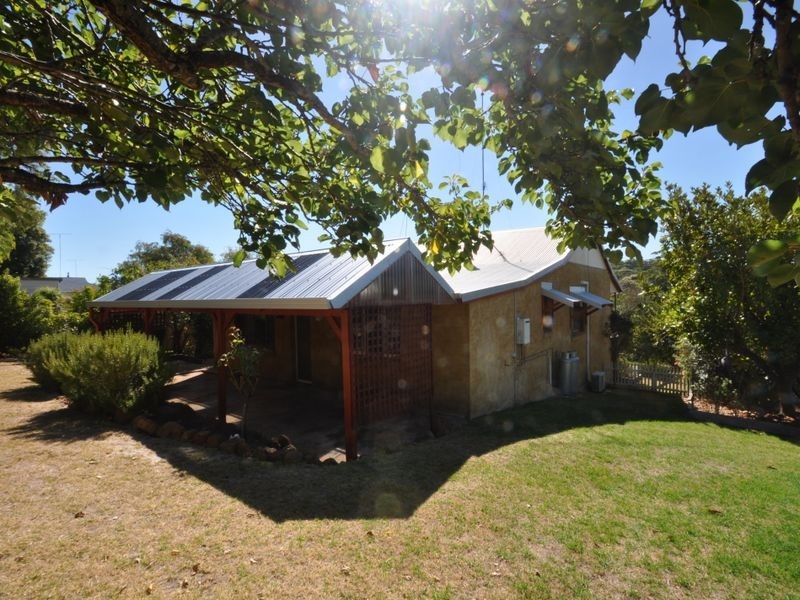 32 Guppy Street, Pemberton WA 6260