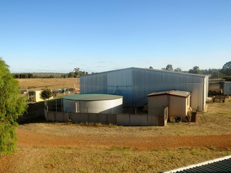 2 Chestnut Grove, Manjimup WA 6258
