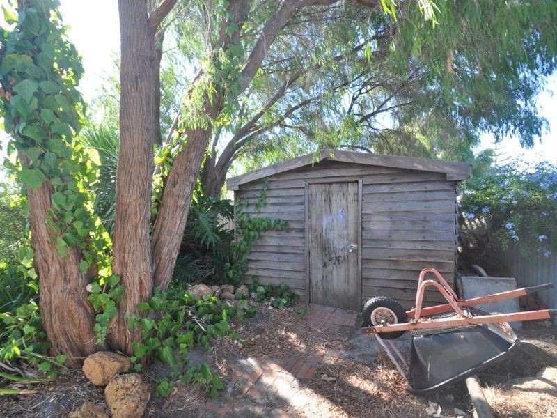 14 Sheoak Street, Manjimup WA 6258