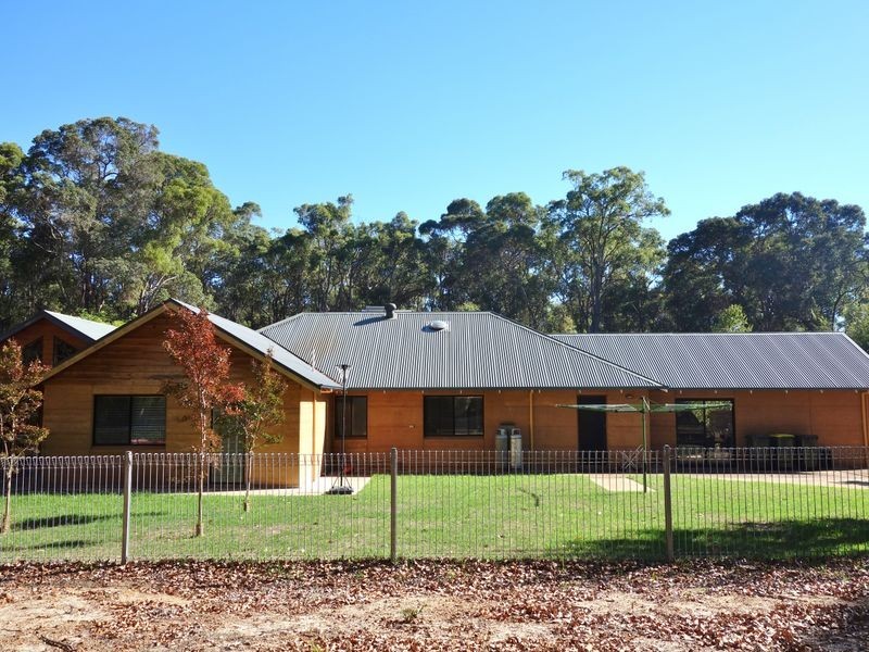 174 Plackett Drive, Pemberton WA 6260