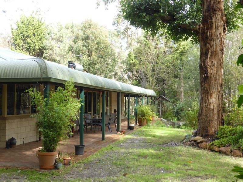 37 Woodgate Retreat, Manjimup WA 6258